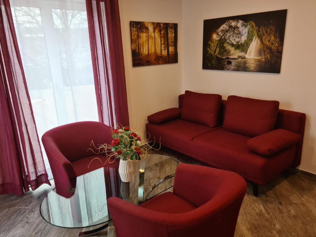 Apartment Gaestehaus Staudenschloss Mickhausen Luaran gambar